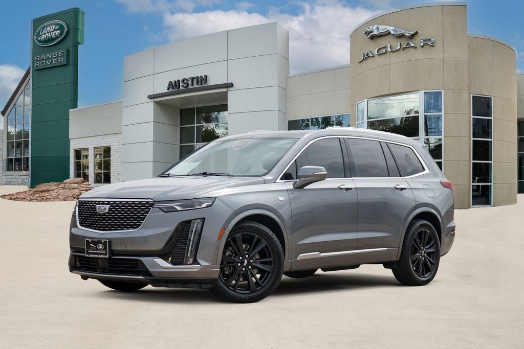 2022 Cadillac XT6 Premium Luxury FWD