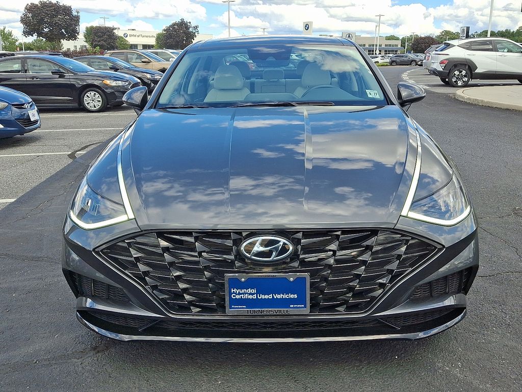 Thumbnail: 2022 Hyundai Sonata - 2