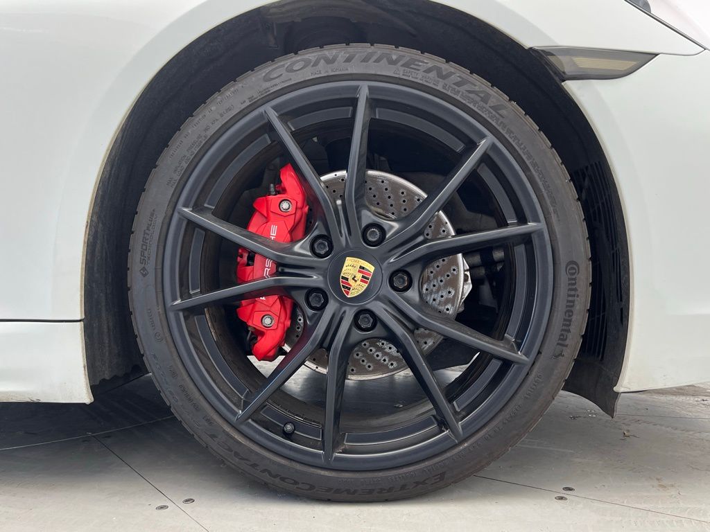 Thumbnail: 2018 Porsche 718 Cayman - 28