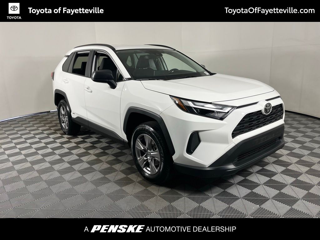 Thumbnail: 2025 Toyota RAV4 - 15