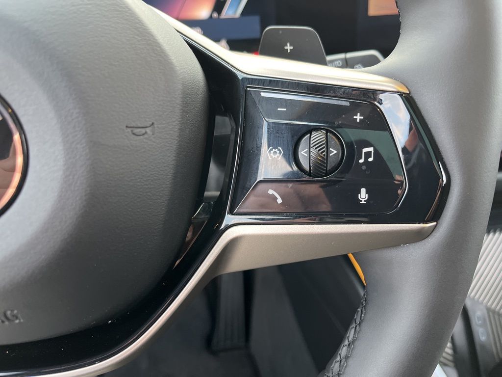 Thumbnail: 2025 BMW X3 - 23