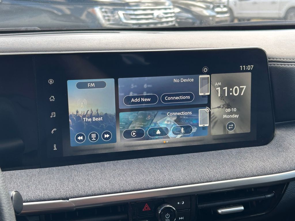 Used 2025 Nissan Kicks SUV