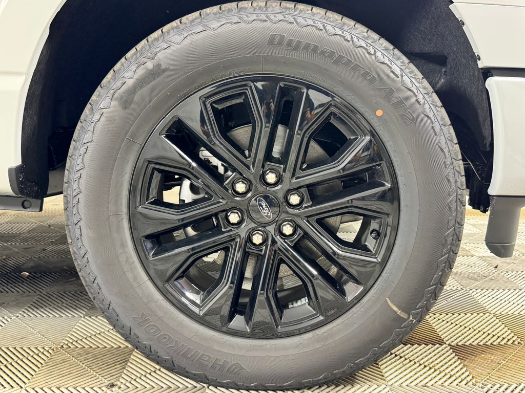 New 2026 White Ford Lariat image 15