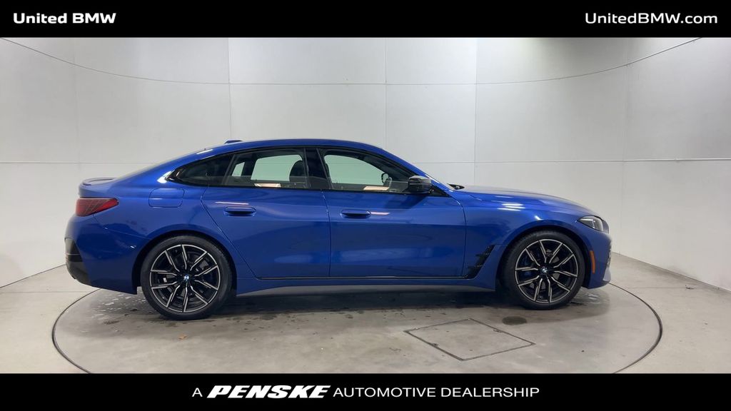 Thumbnail: 2025 BMW 4 Series - 9