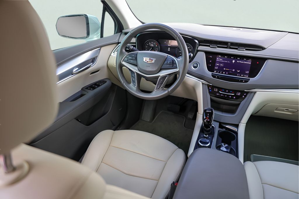 Used Car 2022 Cadillac Xt5  Premium Luxury For Sale Under $30,000 In Austin, Texas