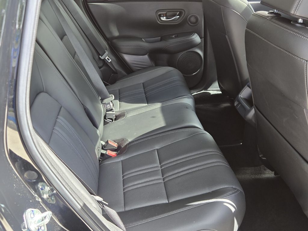 2026 Honda HR-V - $30,880