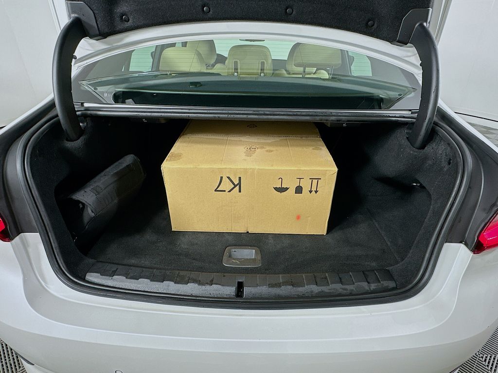 Thumbnail: 2021 BMW 3 Series - 27