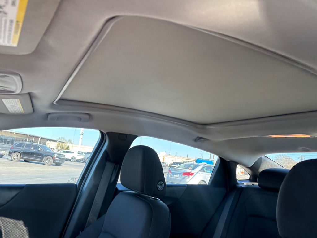 Used Car 2023 Chevrolet Malibu  Lt For Sale Under $20,000 In Austin, Texas