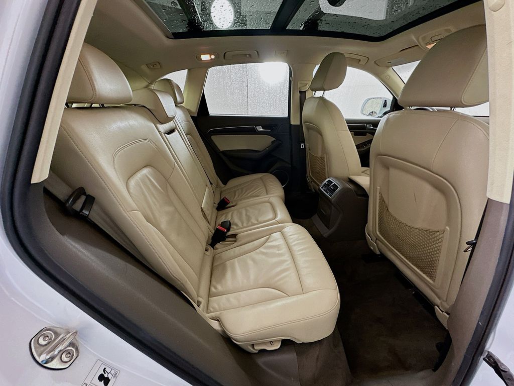 Thumbnail: 2017 Audi Q5 - 28