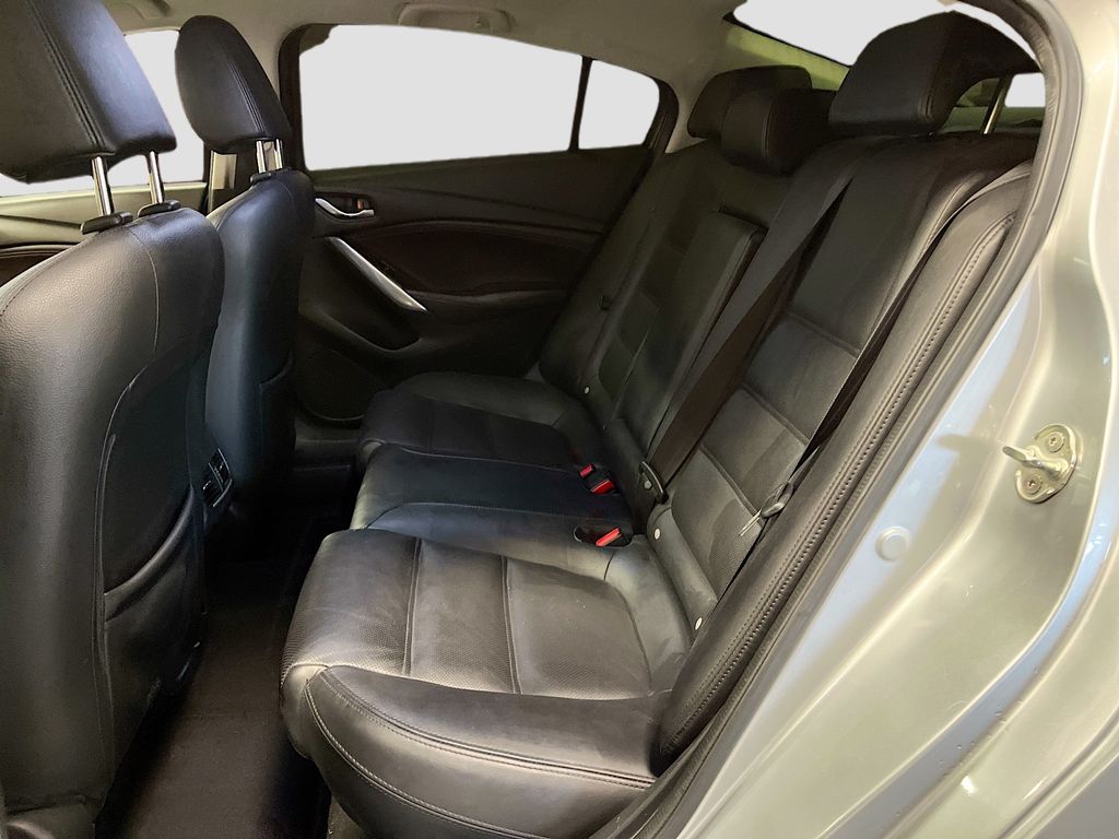 Used 2017 Sonic Silver Metallic Mazda Grand Touring image 26