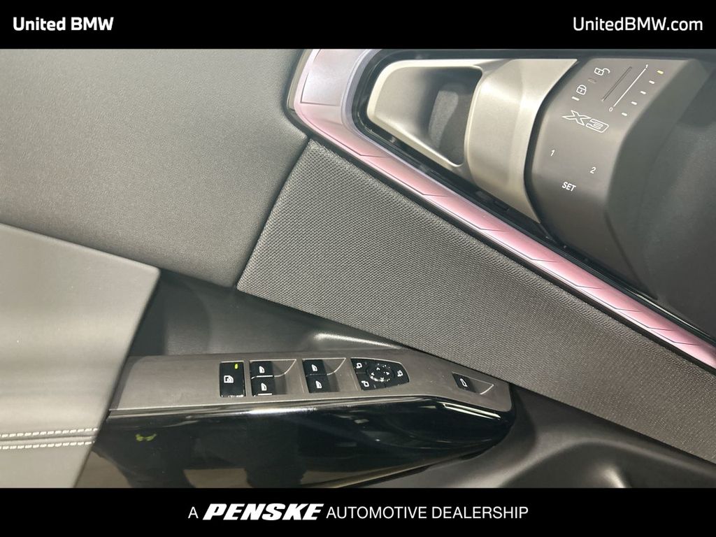 Thumbnail: 2026 BMW X3 - 11