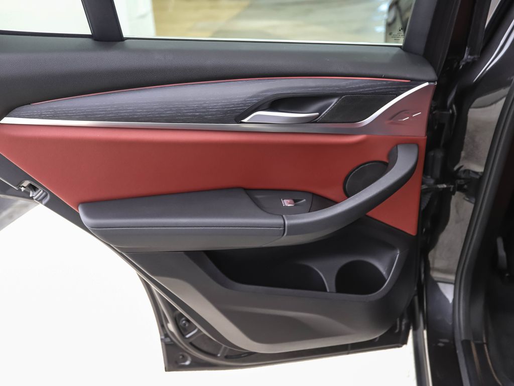 Thumbnail: 2022 BMW X3 - 20