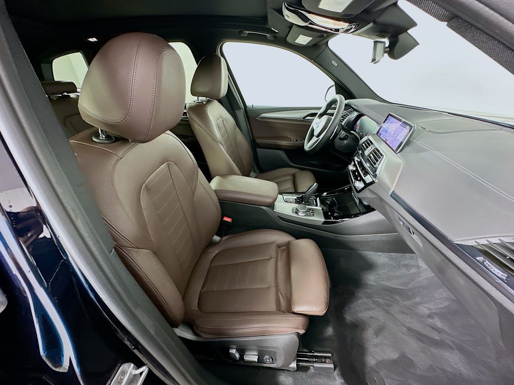 Thumbnail: 2020 BMW X3 - 29