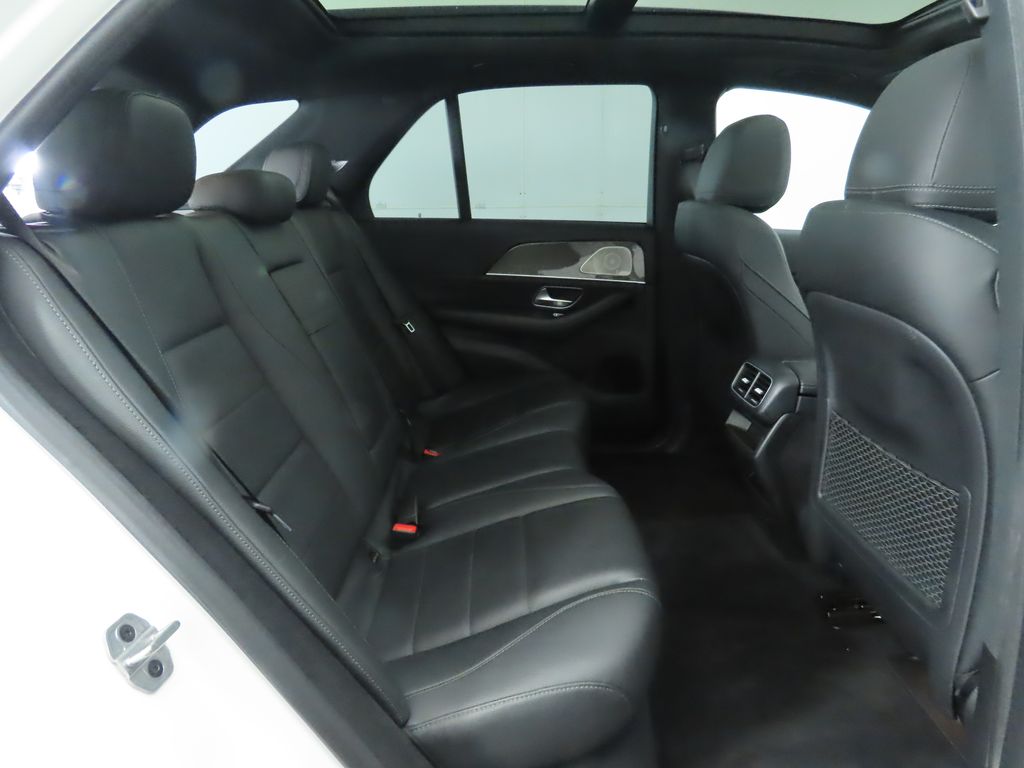 Thumbnail: 2022 Mercedes-Benz GLE - 23