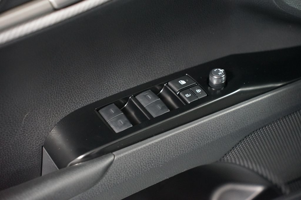 Thumbnail: 2026 Toyota Camry - 31