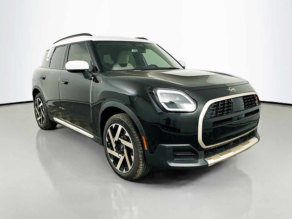 2025 MINI Cooper Countryman Base 3