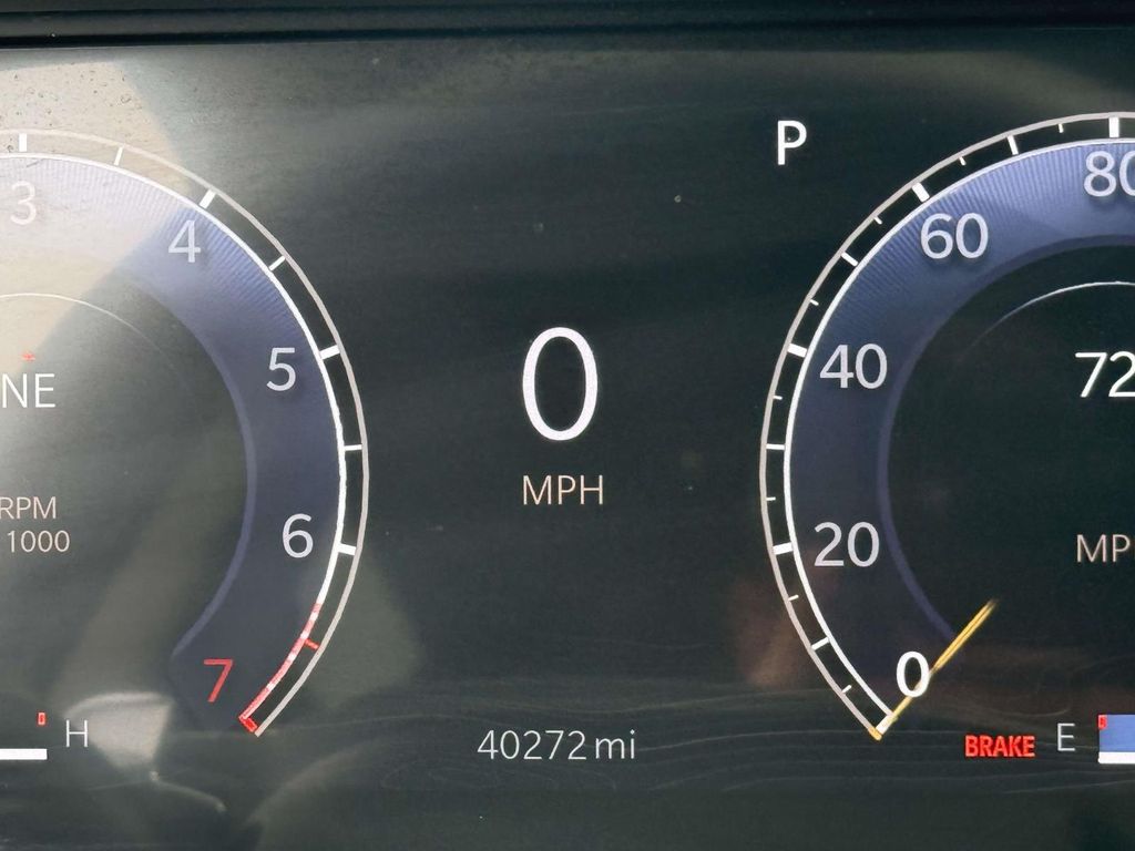 Used 2023 White Jeep Limited image 29