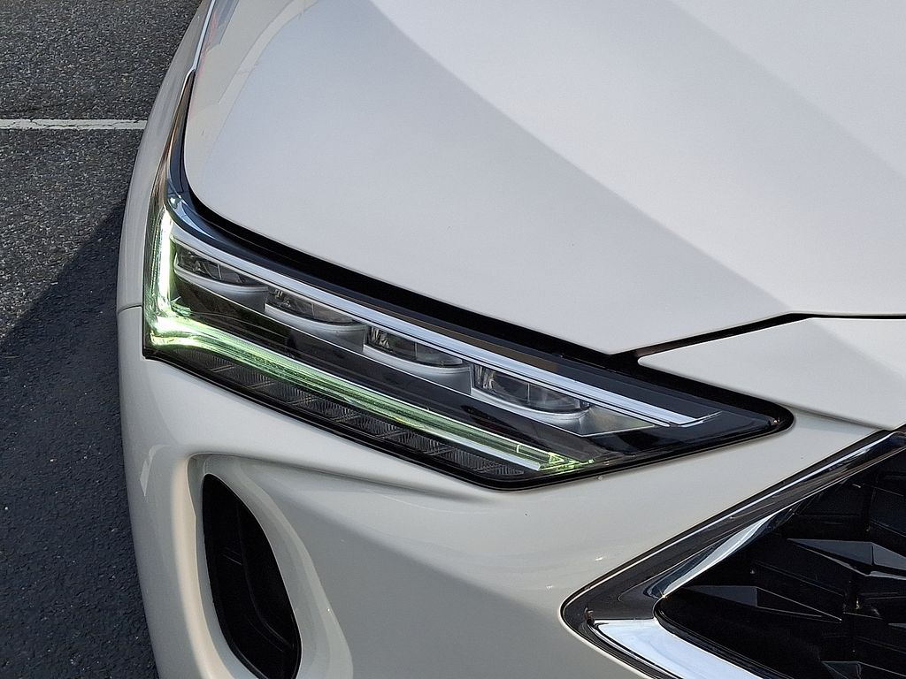 Thumbnail: 2023 Acura MDX - 9