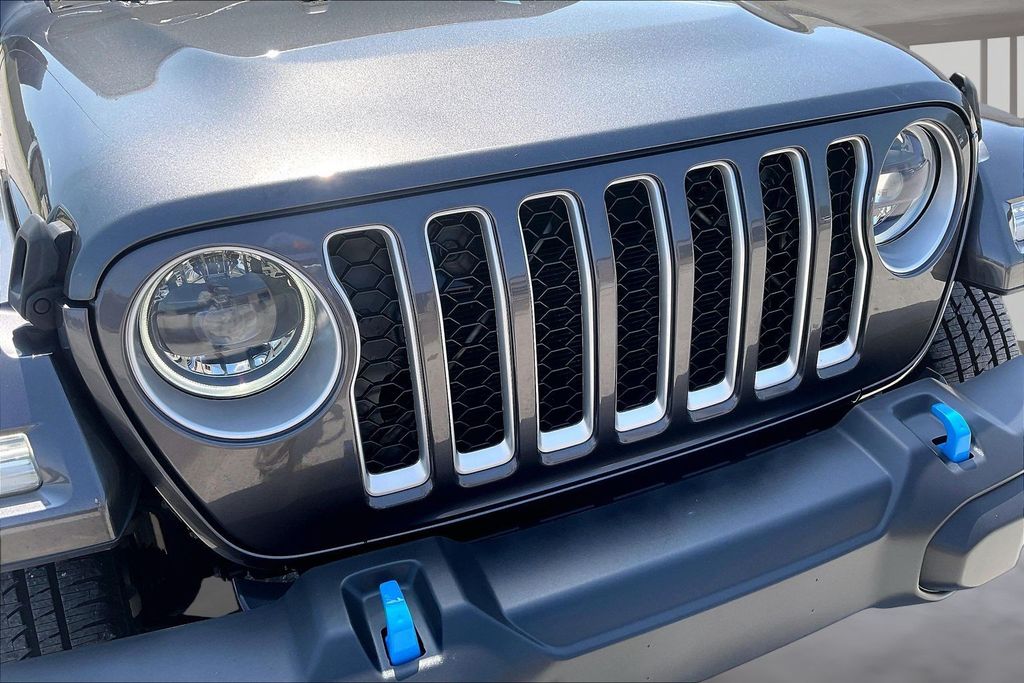 Used 2023 Jeep Wrangler SUV