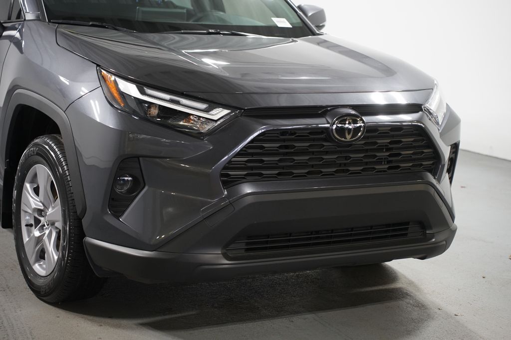 Thumbnail: 2025 Toyota RAV4 - 4