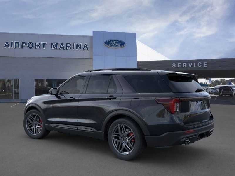 2025 Ford Explorer ST 5