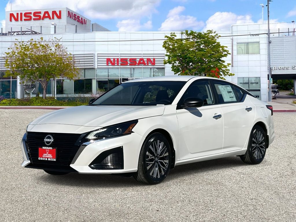 2025 Nissan Altima 2.5 SV