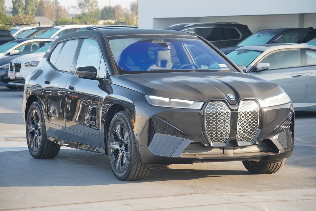 2025 BMW iX xDrive50 3