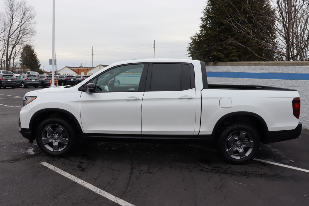 2025 Honda Ridgeline TrailSport 2