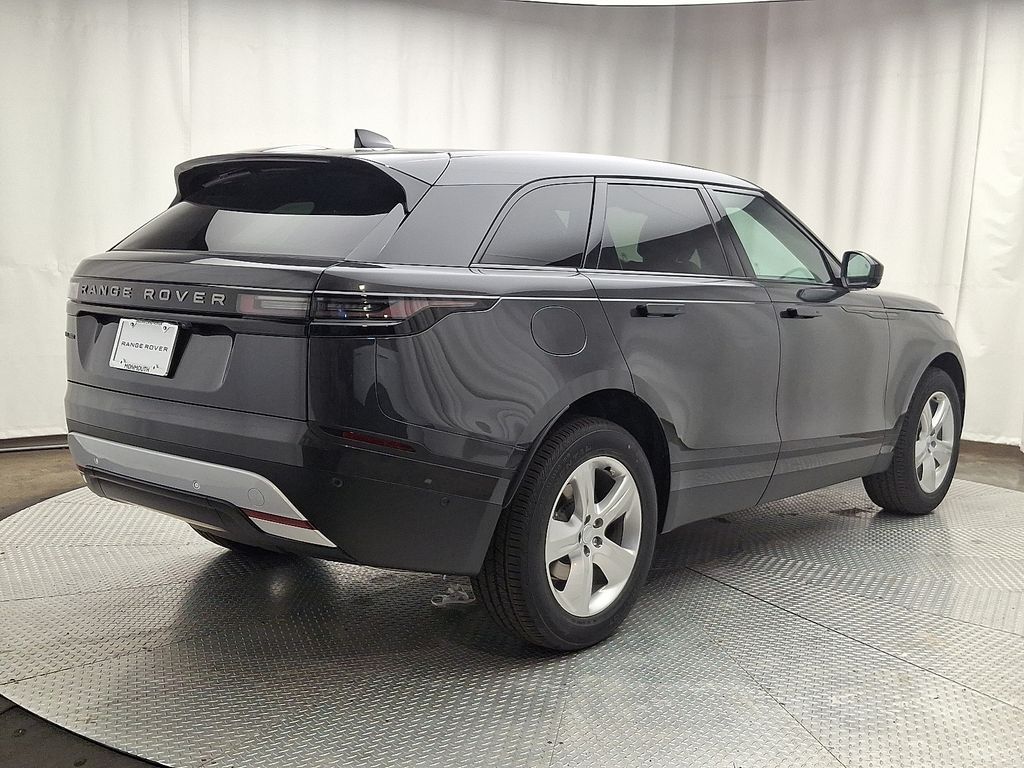 Thumbnail: 2026 Land Rover Range Rover Velar - 3