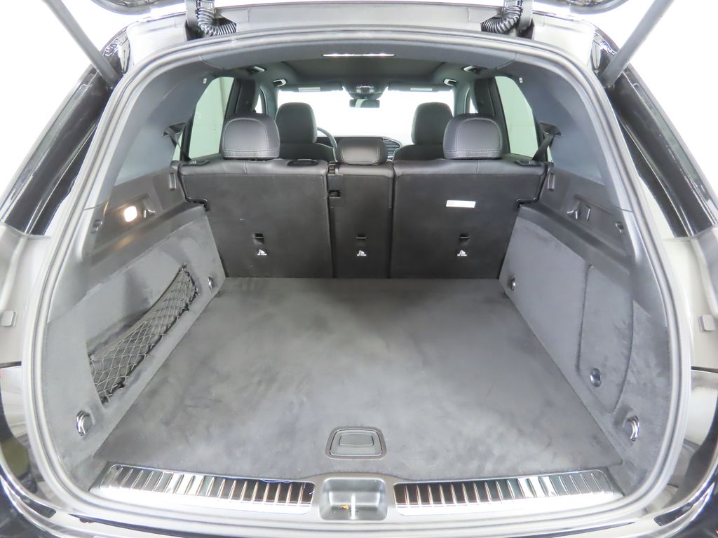 Thumbnail: 2026 Mercedes-Benz GLE - 28