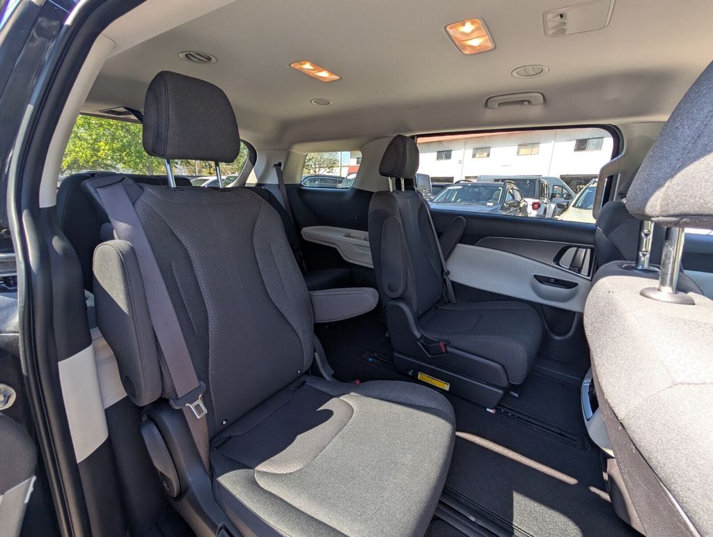 used 2023 Kia Carnival car, priced at $24,998