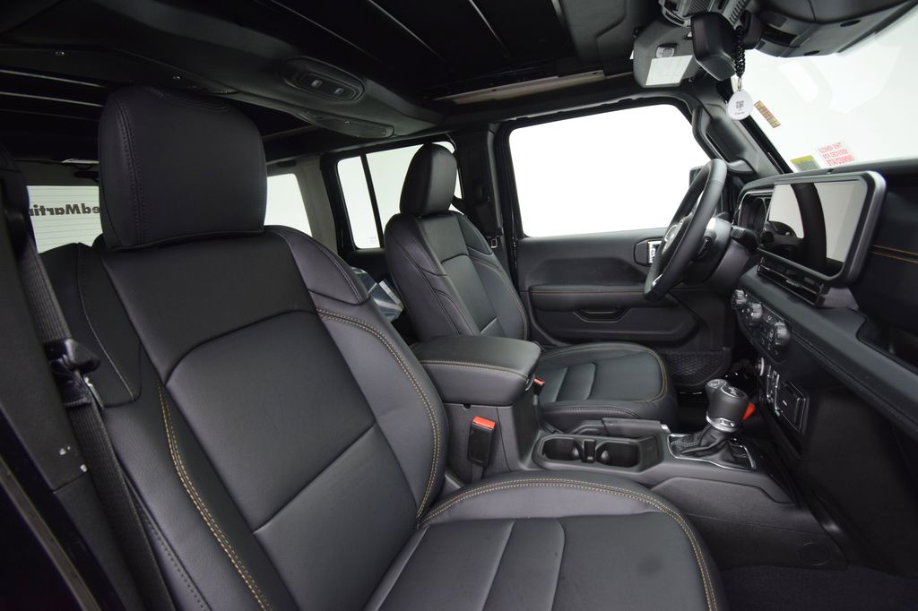 new 2026 Jeep Wrangler car, priced at $52,438