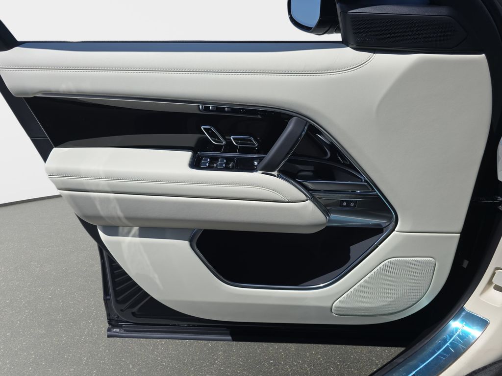 New 2026 Gray Land Rover SE image 28