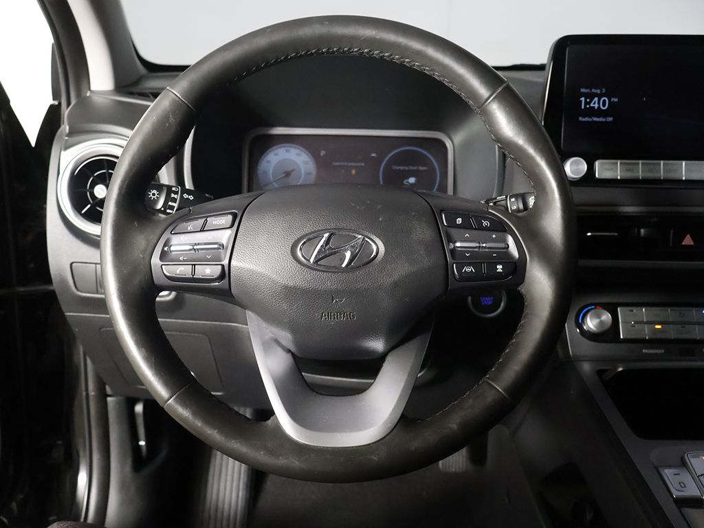 Used 2022 Black Hyundai Limited image 37