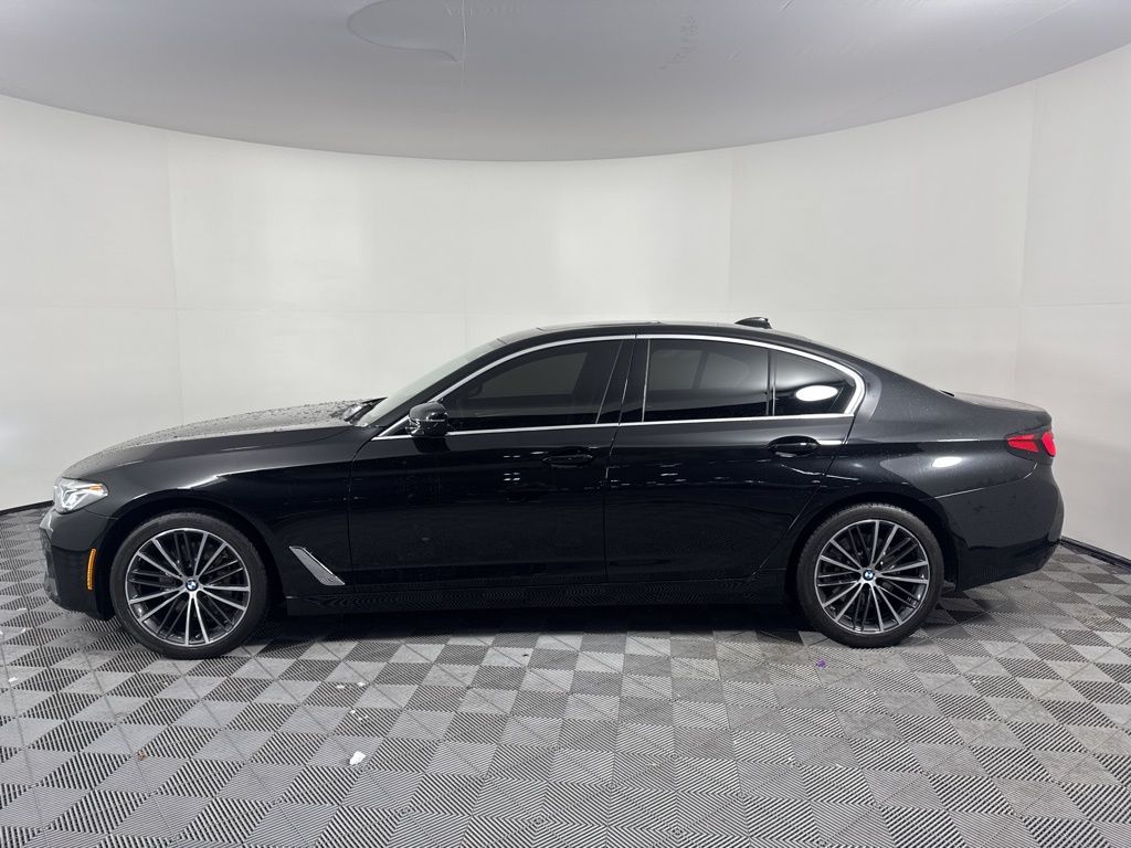 Thumbnail: 2023 BMW 5 Series - 8