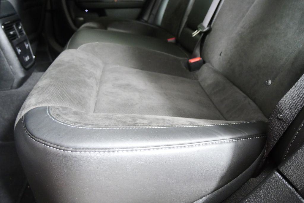 Thumbnail: 2022 Dodge Charger - 15