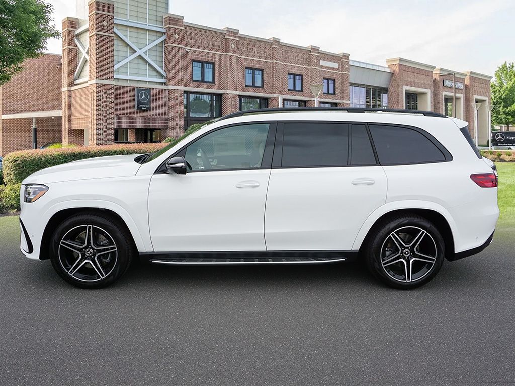 2025 Mercedes-Benz GLS 450 4MATIC 4