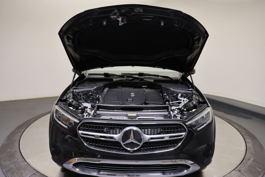 Thumbnail: 2026 Mercedes-Benz GLC - 12