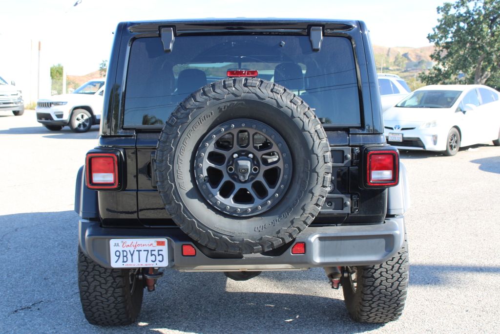 Used 2022 Black Jeep Unlimited High Tide image 5