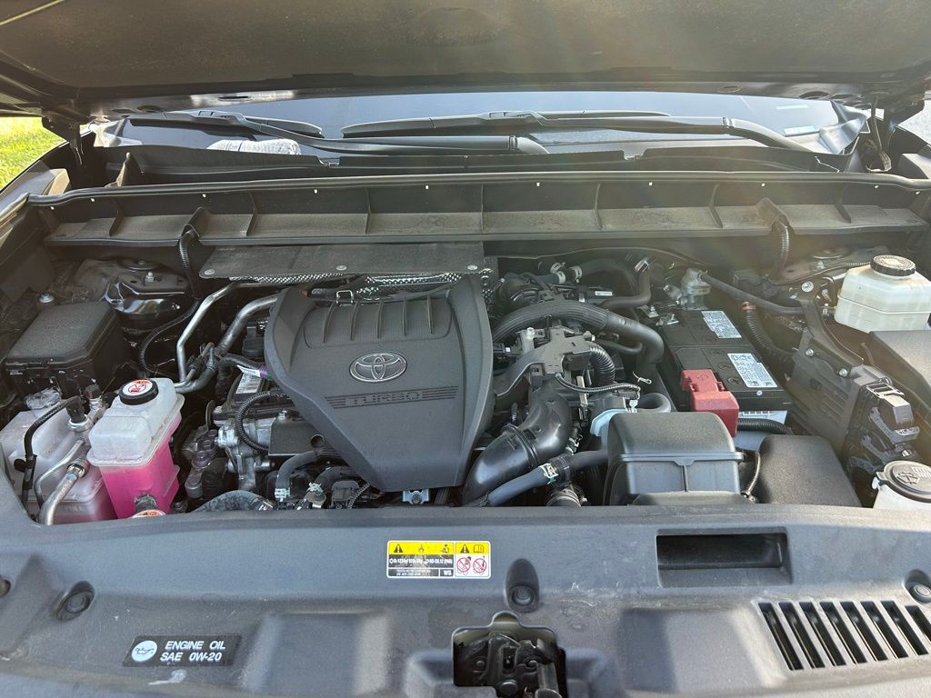 2023 Toyota Highlander XLE 11