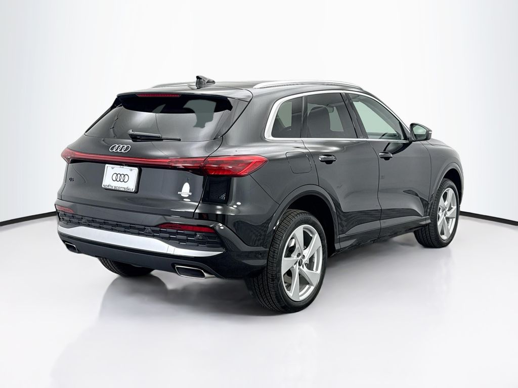 Thumbnail: 2025 Audi Q5 - 5