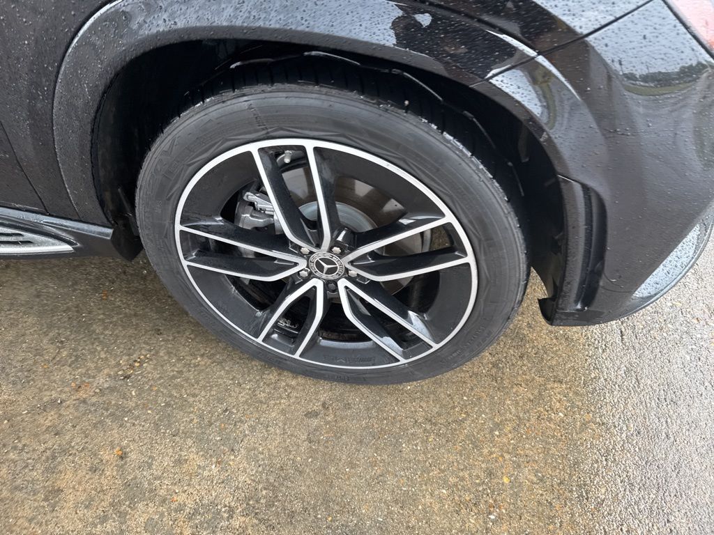 2021 Black Mercedes-Benz GLE GLE 450 AWD SUV