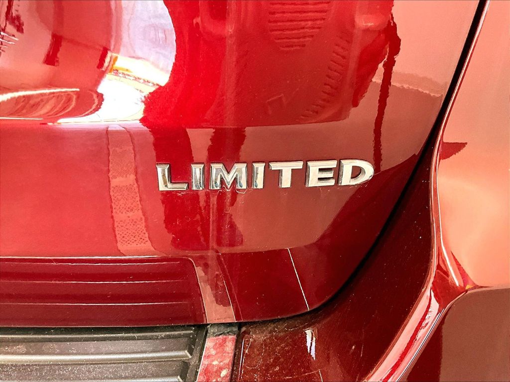 2020 Jeep Grand Cherokee — photo 27