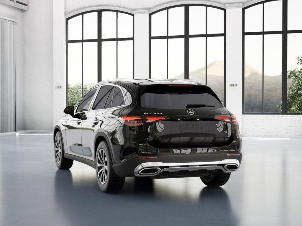 Thumbnail: 2026 Mercedes-Benz GLC - 27