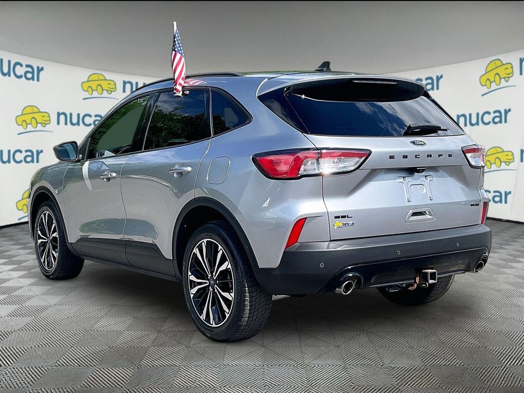 2022 Ford Escape — photo 4