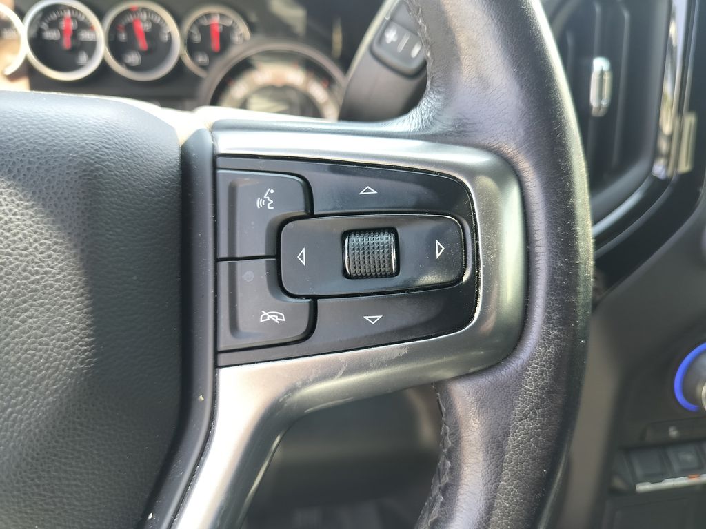 Thumbnail: 2022 Chevrolet Silverado 1500 - 11