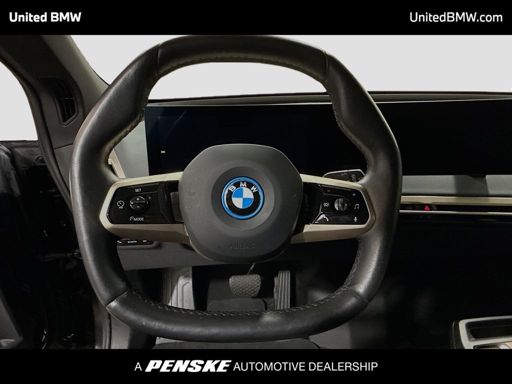 Thumbnail: 2023 BMW iX - 6
