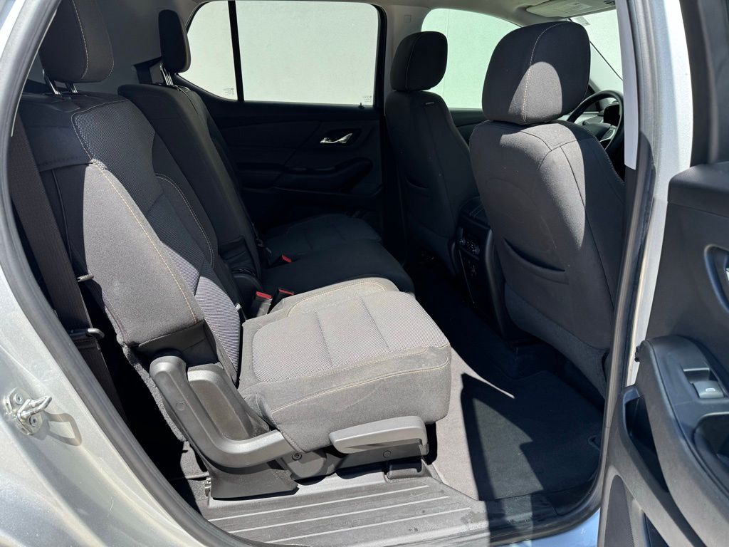 Used Car 2018 Chevrolet Traverse  Ls For Sale Under $20,000 In Georgetown, Texas