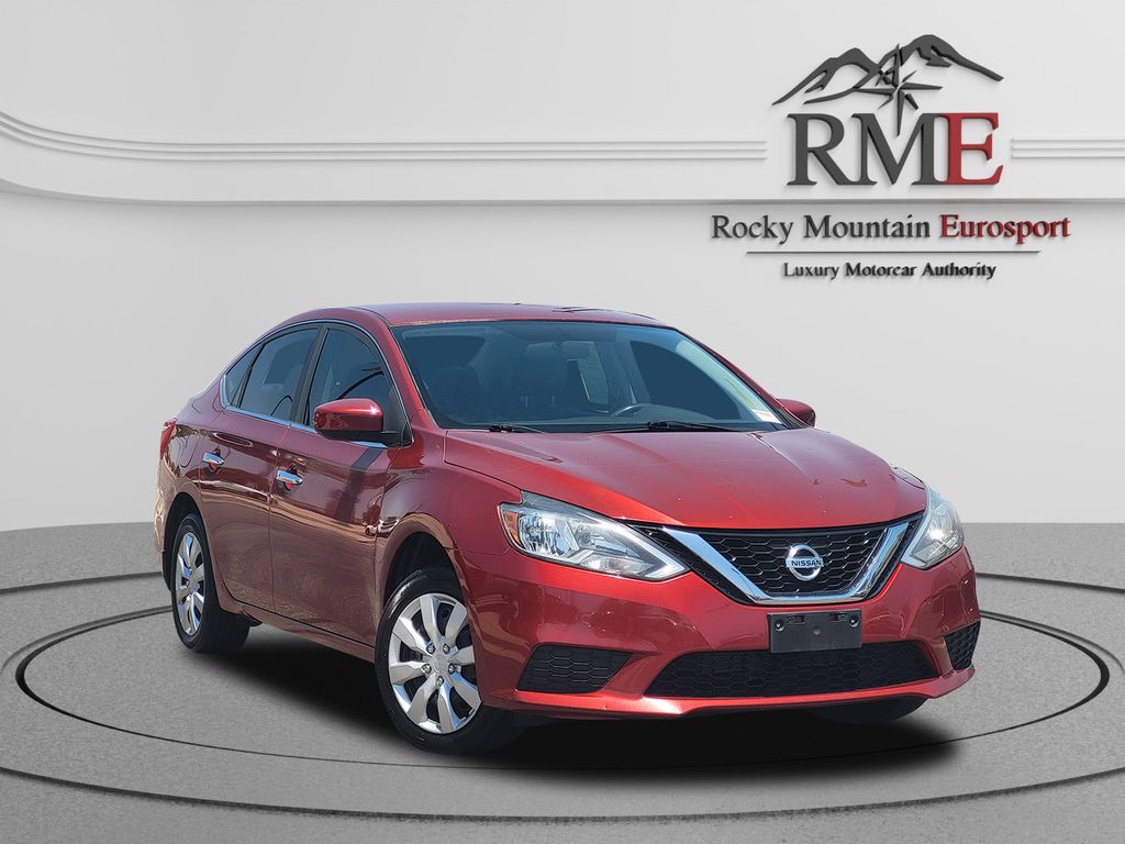 Cayenne Red Pearl Metallic 2017 Nissan Sentra Sedan Front-Wheel Drive Continuously Variable Transmission