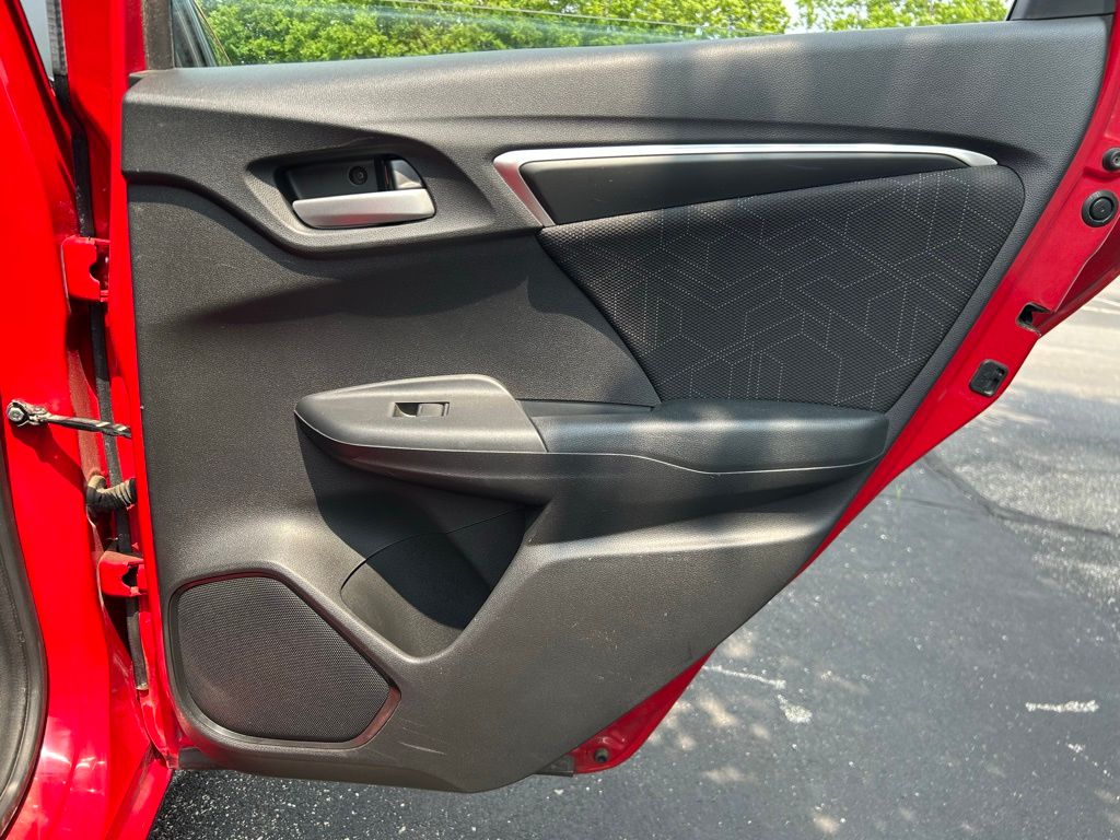 Thumbnail: 2015 Honda Fit - 23